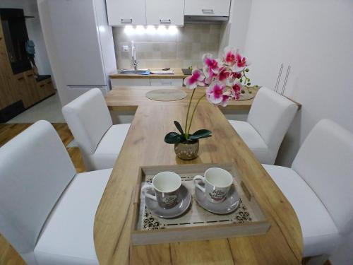 Gradiska Apartamento | KEJ LUX Apartman