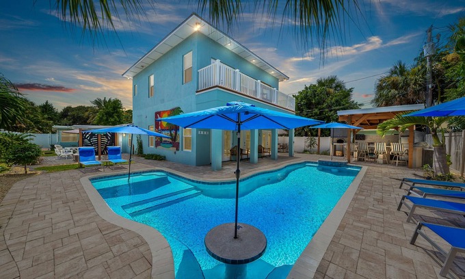 Melbourne Beach Casa | Kelena's Grand Kabana with Private Resort Style Heated Pool