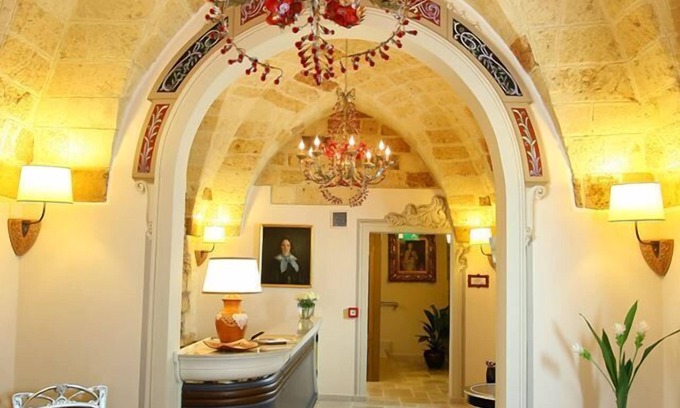 Cellino San Marco Hotel | Kelina Charme Hotel by Cantine Due Palme