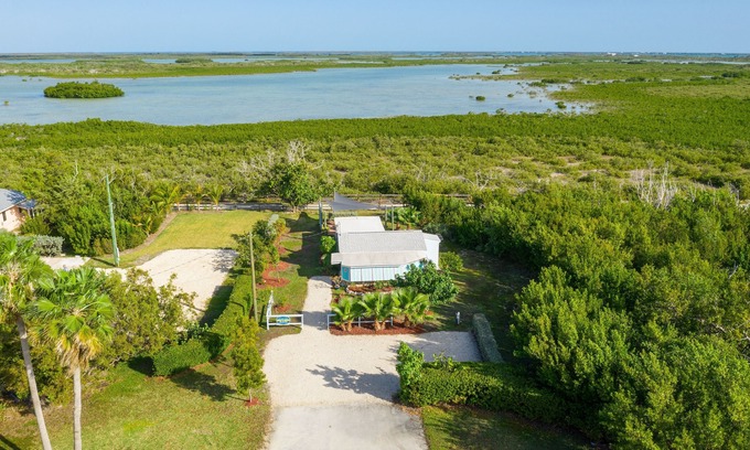 Summerland Key Casa | Kelly's Kabin - Adorable Private Summerland Key Cottage