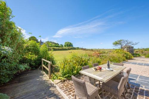 Castallack Casa | Kemyel Mill