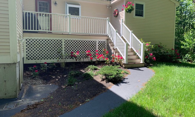 Kennebunk Apartamento | Amplia suite de 2 habitaciones, cómoda, a poca distancia de Kennebunkport.