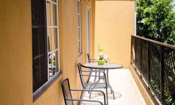 Eden Gardens Apartamento | Kensington Place New Kingston Apartment
