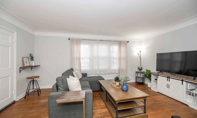 Roselawn Finance Condominio | Kenwood Keys 1 Cozy Stay for 6