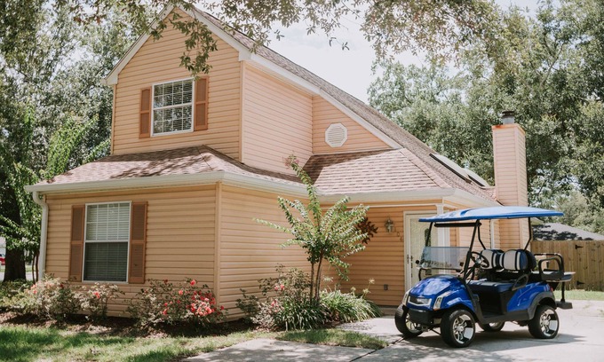 Ocean Springs Casa | Keri Cove - close to beach & downtown Ocean Springs! Includes golf cart!!!