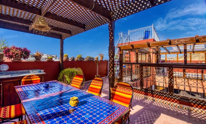 Tamrhakht Villa | Keriad Magnifique-Riad-Baño con ducha-Vista al Mar