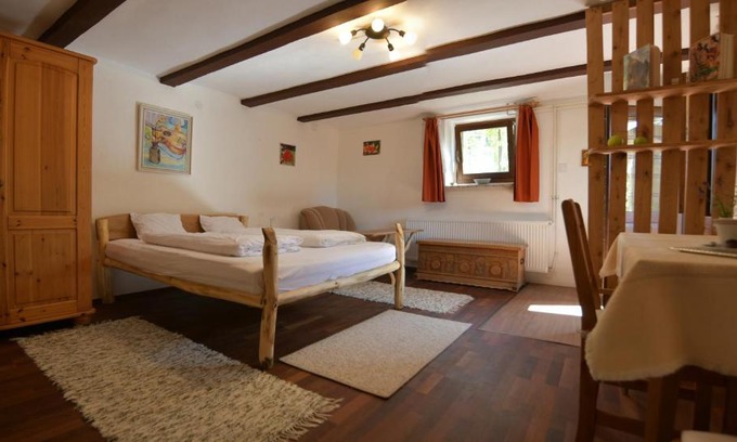 Mor Apartamento | Kerti lak