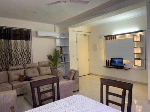 Zirakpur Apartamento | Keshav Kunj Apartment