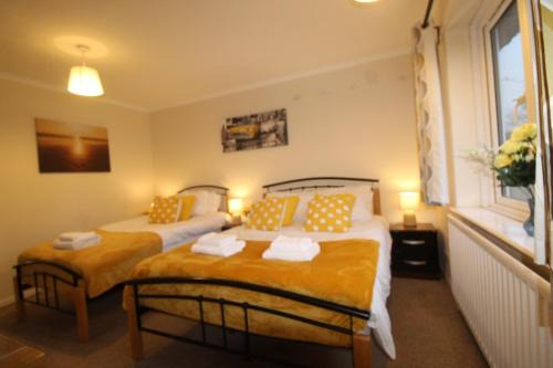 Chesterfield Casa | Keswick House Chesterfield by Smart Corporate Stays