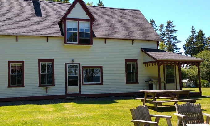 Tidnish Cabaña | Ketchum Cottage Tidnish