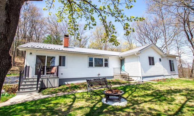 Branchport Casa | Keuka Lake Retreat with Lake Front and Land! Close to Penn Yan and Hammondsport!