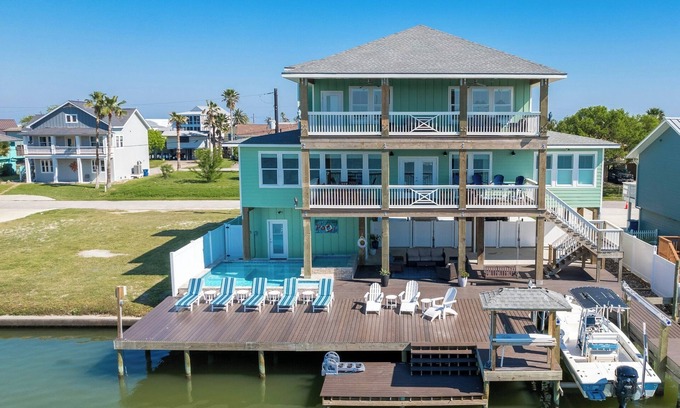 Key Allegro Casa | Key Allegro - Private Pool & Hot Tub - Elevator - Outdoor Kitchen - Icemaker