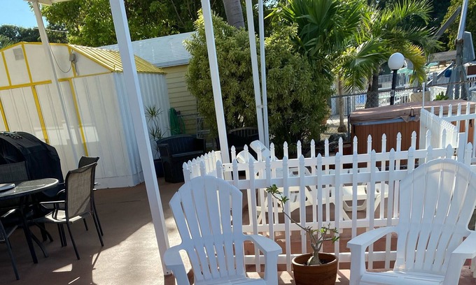 Twin Lakes Casa | KEY Largo Waterfront Home