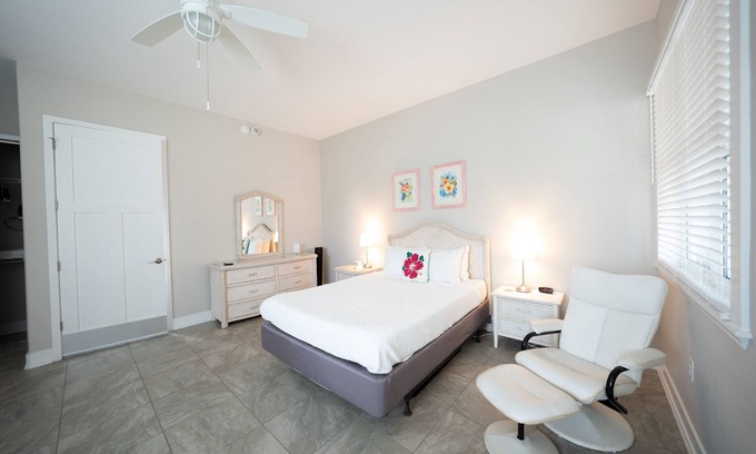 Dunedin Cabaña | Key West Style Cottage - with pool/hot-tub