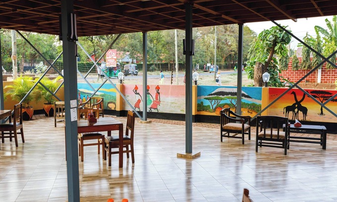 Moshi Hotel | Keys Hotel