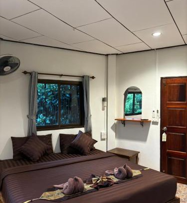 Khlong Sok Complejo | Khao Sok Jungle Huts Resort