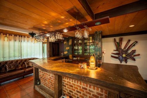 Nong Nam Daeng Casa | Khao Yai Log House