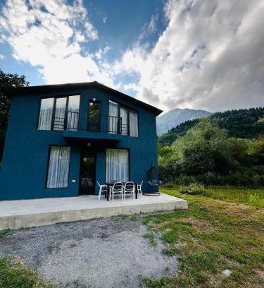 Racha-Lechkhumi and Lower Svaneti Casa | Khedi Utsera
