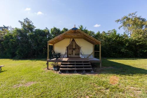 Coldspring Otro | Khushatta Hills Ranch Glamping - Alzeda