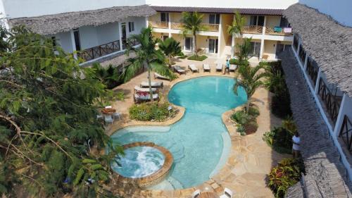 Nungwi Cabina | Kibanda Lodge and Beach Club