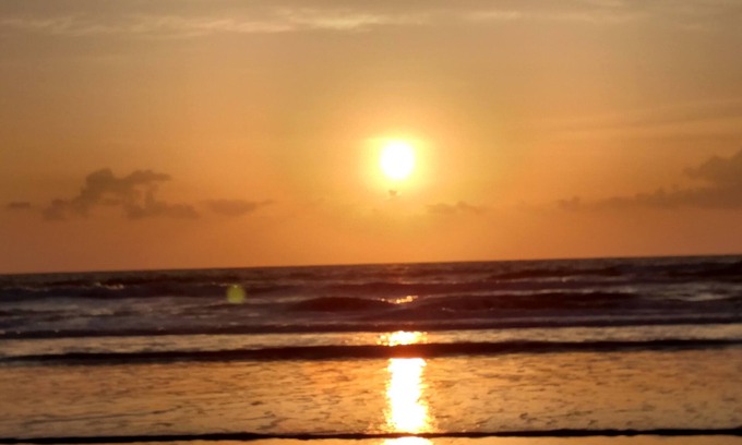 Neptune Beach Casa | Lado este de A1A Dog Friendly Family Ocean Oasis!