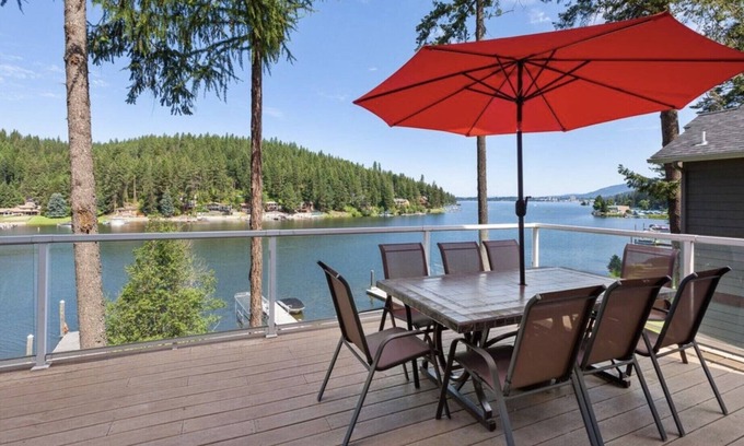 Coeur d'Alene Casa | Kidd Island (CDA) Lakefront Beauty-Amazing views!
