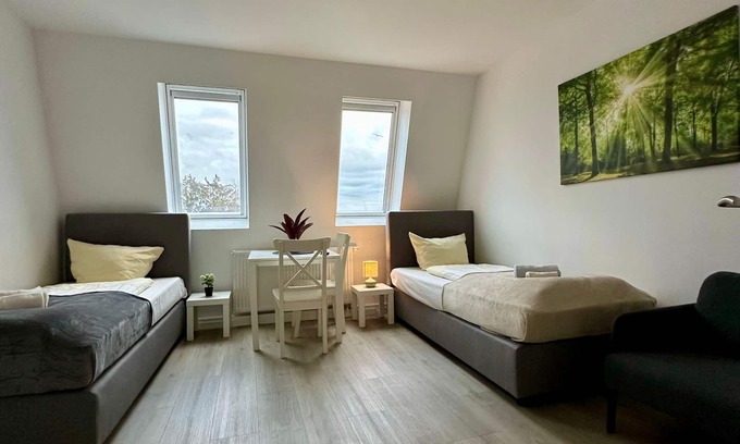 Neumuenster Casa | Kieler Straße 73 W5 - 3 bedrooms with parking space