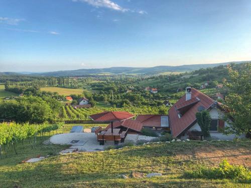 Pecsely Casa | Kikapcsol-lak