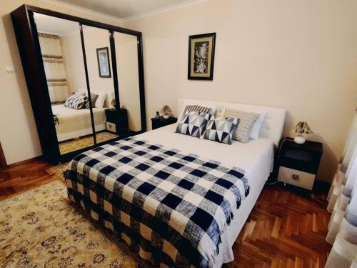 Codru Casa | Kiki's Villa