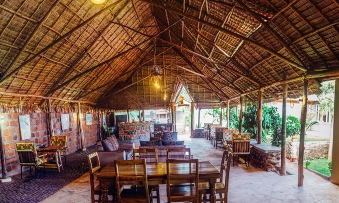 Moshi Hotel | Kilimanjaro Scenic Lodge