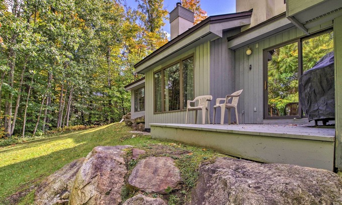 Killington Apartamento | Killington Condo w/ Spa ~ 3 Miles to Ski Resort!