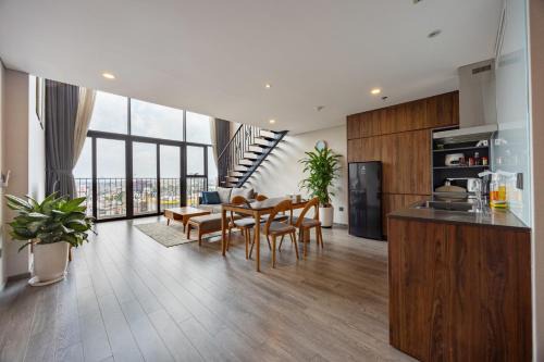 Tay Ho Apartamento | KIM Apartment & Homestays at PentStudio West Lake