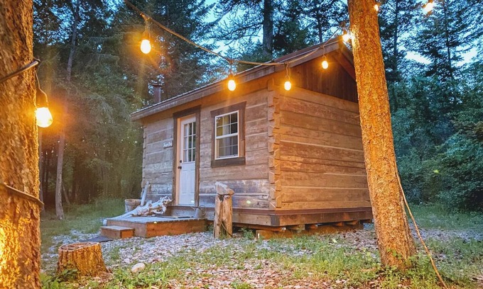 Bigfork Cabina | Kimbey's log Cabin Flathead Lake Beach Pets yes!