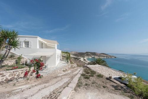 Kimolos Casa | Kimolian Houses
