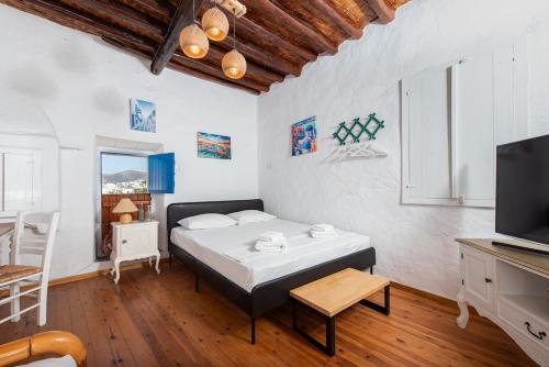 Psathi Apartamento | Kimolos Heart Traditional Renovated House