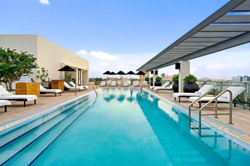 Flamingo/Lummus Complejo | Kimpton Angler’s Hotel South Beach by IHG