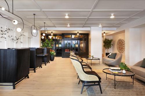 Central Business District Hotel | Kimpton Hotel Fontenot by IHG