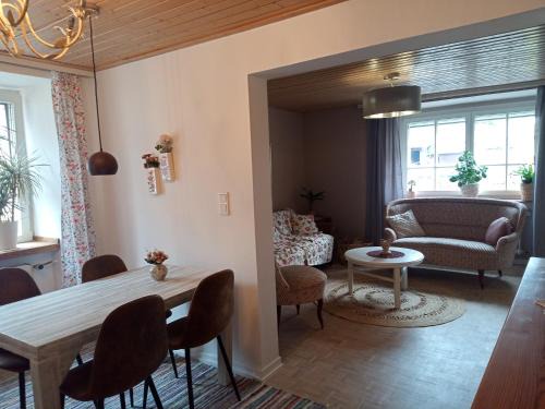 Lommersdorf Apartamento | Kinderfreundlich Am Dorflädchen