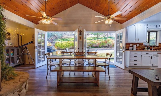 Yosemite Forks Casa | Kindred Spirits Lodge near Yosemite & Bass Lake!