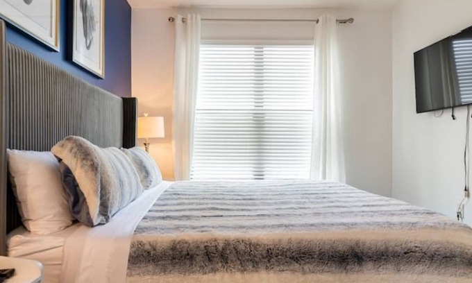 North Decatur Apartamento | King Bed -Message me for Spring Special
