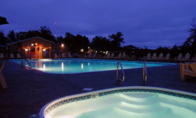 Branson Hotel | King Condo at Holiday Hills