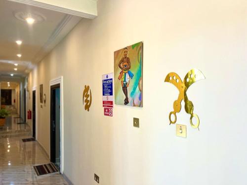 Mampong Hotel | King Power Hotel