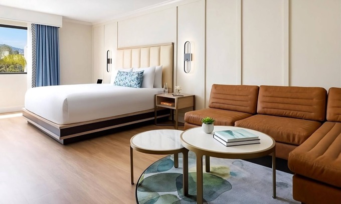 Calabasas Hotel | King Premium, The Anza A Calabasas Hotel, Pool, Steps from Lake Calabasas Park