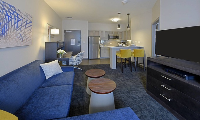 Little Rock Medical District Condominio | Suite King. Desayuno gratis. Gimnasio. Cerca del Arkansas Heart Hospital.