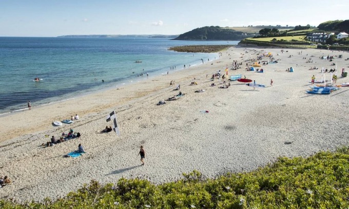 Falmouth Casa | Kingfisher Cottage Pendra Loweth Falmouth 2 min drive to beach, enclosed garden.
