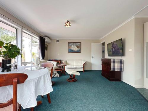 Hobart Central Business District Casa | Kings Corner - 5min to CBD & 20min to Airport