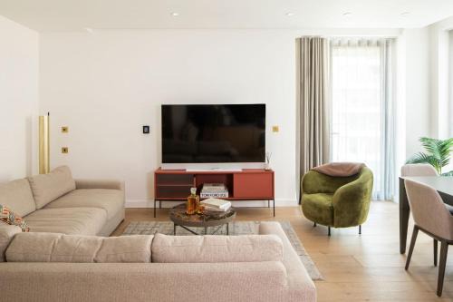 St. Pancras and Somers Town Apartamento | Kings Cross - Luxury 3 Bed Apartment, Private Balcony