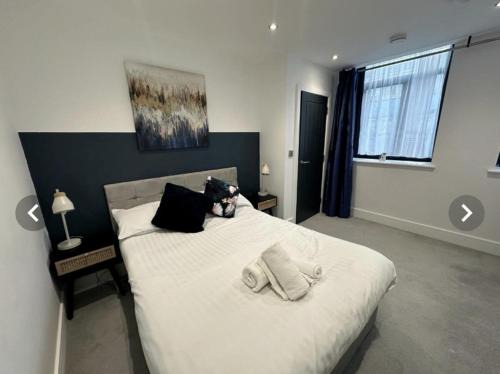 Peterborough Apartamento | Kings Gate City Centre Apartments - 1 Bed - WIFI - Videocom Entry - Close to Bus & Train Stations - Professionals, Contractors & Tourist Ready
