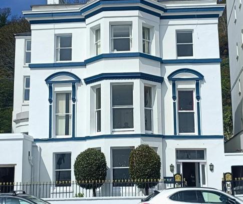 Douglas Promenade Casa | Kings' House