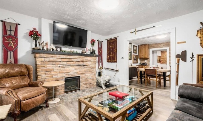 Weinland Park Casa | ★King’s Landing Duplex close to OSU/Short North ★